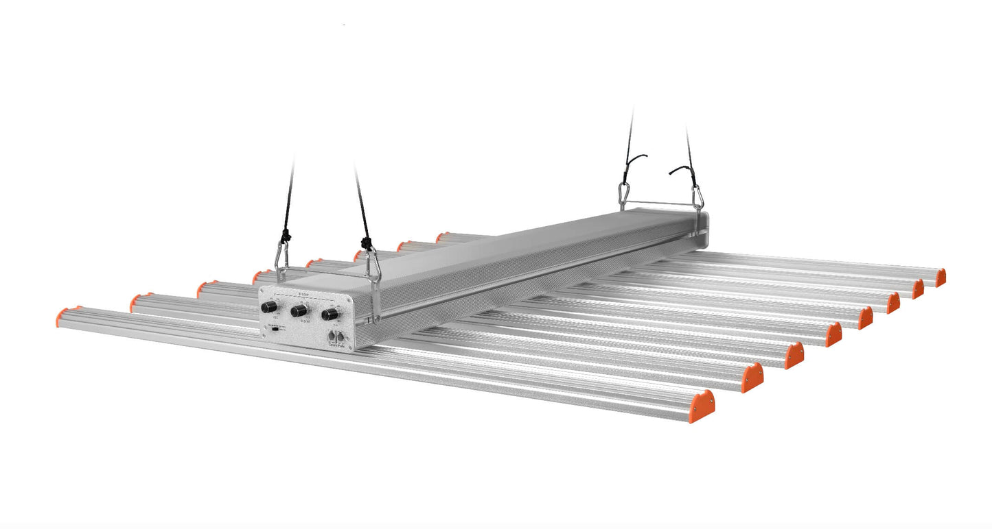 700W LED Grow Light Samsung Full Spectrum UV Control 3 Channels Adjustable